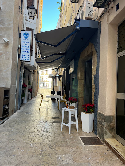 Restaurante Rubén Miralles - Travessia de Sant Vicent, 9, 12500 Vinaròs, Castellón, Spain