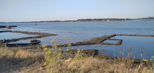 Photo n°70 de les huitres d' Evariste à Locmariaquer ()