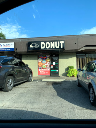 Donut Shop «Ferguson Donut Shop», reviews and photos, 8537 Ferguson Rd, Dallas, TX 75228, USA