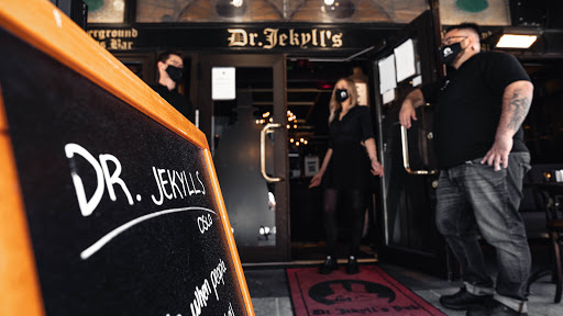 Dr. Jekyll’s Pub