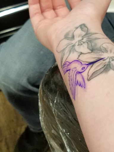 Tattoo Shop «Envy Ink Tattoo & Piercing», reviews and photos, 862 2nd Ave, Gallipolis, OH 45631, USA