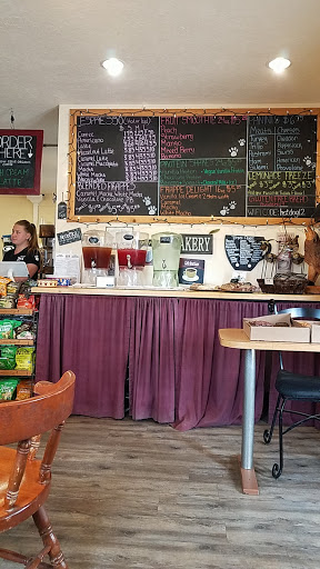Coffee Shop «Howling Dog Cafe», reviews and photos, 2626 S Main St, Lakeport, CA 95453, USA
