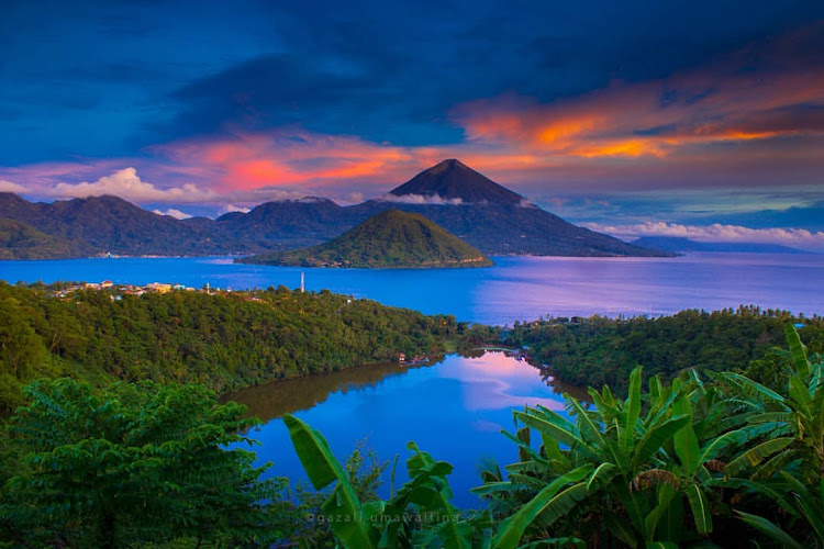 Pantai Jikomalamo - Kota Ternate, Maluku Utara