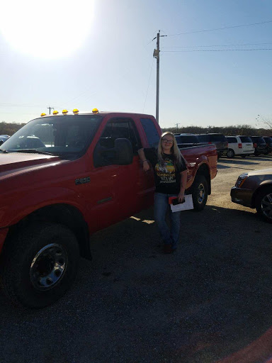 Car Dealer «Albertson Auto Center», reviews and photos, 2748 State Hwy 325, Spillville, IA 52168, USA