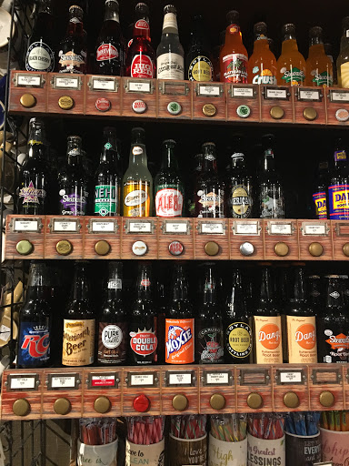 American Restaurant «Cracker Barrel Old Country Store», reviews and photos, 2920 Hospitality St, Tallahassee, FL 32303, USA