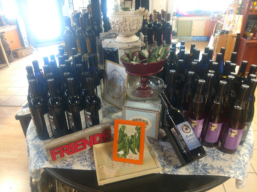 Wine Store «Wines of Iowa», reviews and photos, 234 5th St, West Des Moines, IA 50265, USA