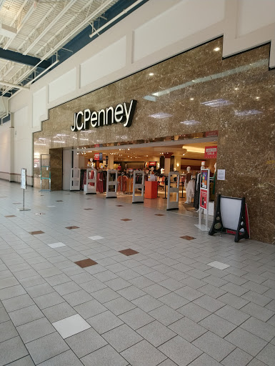 Department Store «JCPenney», reviews and photos, 200 Beaver Valley Mall Blvd, Monaca, PA 15061, USA