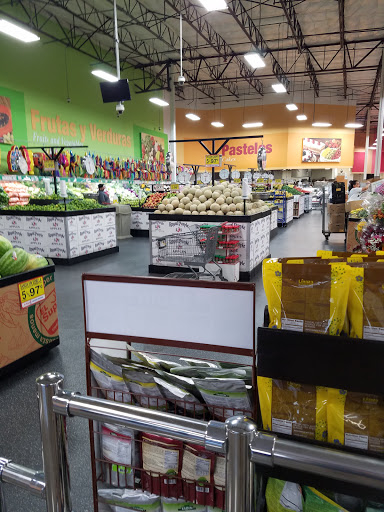 Grocery Store «El Super», reviews and photos, 14601 Lakewood Blvd, Paramount, CA 90723, USA