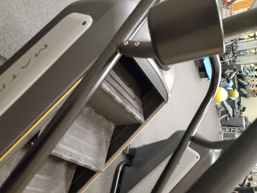 Gym «LA Fitness», reviews and photos, 201 Ogden Falls Blvd, Oswego, IL 60543, USA