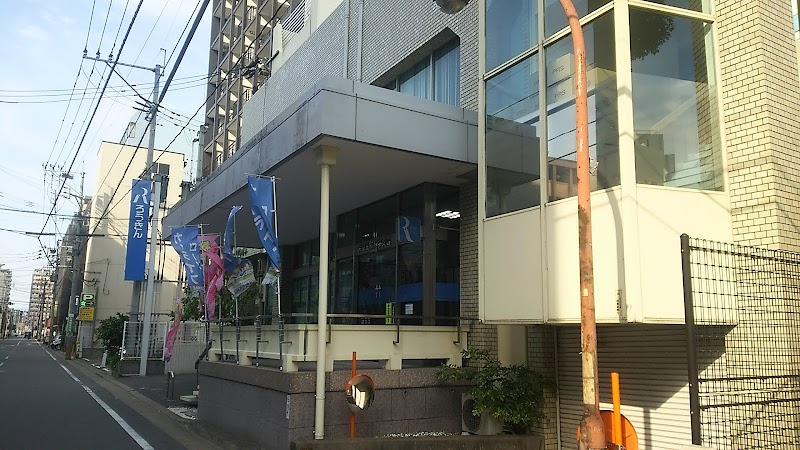 九州労働金庫 博多支店