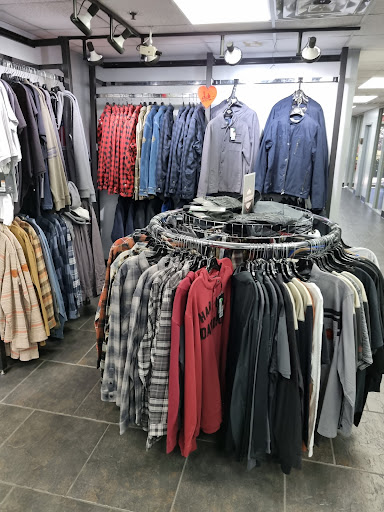 Harley-Davidson Dealer «Thunder Tower West Harley-Davidson», reviews and photos, 1384 Southlake Pkwy, Morrow, GA 30260, USA