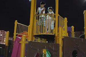 Nikah Sarayı Çocuk Parkı image