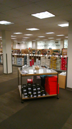 Shoe Store «DSW Designer Shoe Warehouse», reviews and photos, 8801 Queens Blvd, Elmhurst, NY 11373, USA