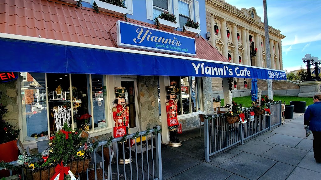 Yianni's Cafe 08226