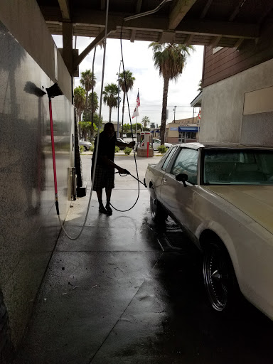 Car Wash «Saddleback Car Wash LLC», reviews and photos, 1501 Long Beach Blvd, Long Beach, CA 90813, USA