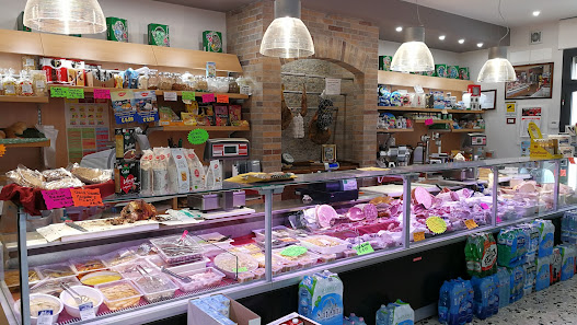 Minimarket Lucci Via Roma, 2A, 01010 Piansano VT, Italia