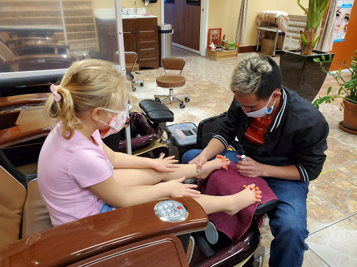 Shopping Mall «New Centre Market», reviews and photos, 4711-4719 New Centre Dr, Wilmington, NC 28405, USA