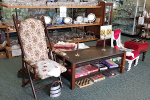 Bowerbird Antiques & Collectables