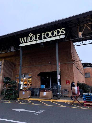 Grocery Store «Whole Foods Market», reviews and photos, 2700 Wilson Blvd, Arlington, VA 22201, USA