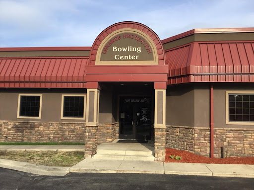Bowling Alley «Lenawee Recreation Bowling Center», reviews and photos, 520 College Ave, Adrian, MI 49221, USA