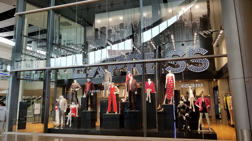 Clothing Store «Express», reviews and photos, 3200 S Las Vegas Blvd, Las Vegas, NV 89109, USA