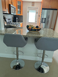 Shinny Cleaning Service - Photo 4 - Car repair in , Pompano Beach