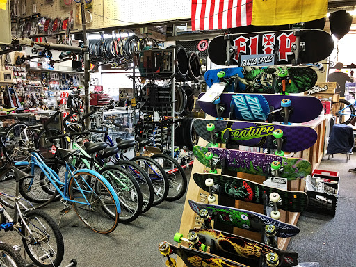 Bicycle Store «Extremz Bike & Scooter Shop», reviews and photos, 108 Main St, Woodbridge, NJ 07095, USA