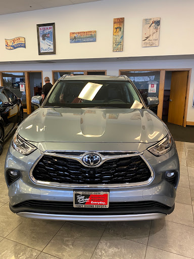 Toyota Dealer «Tony Divino Toyota», reviews and photos, 777 W Riverdale Rd, Riverdale, UT 84405, USA