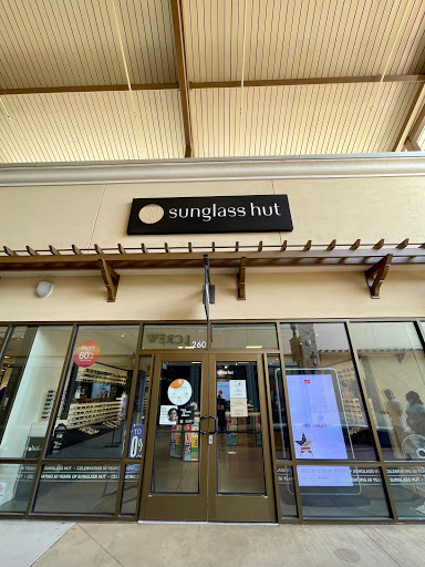 Sunglass Hut