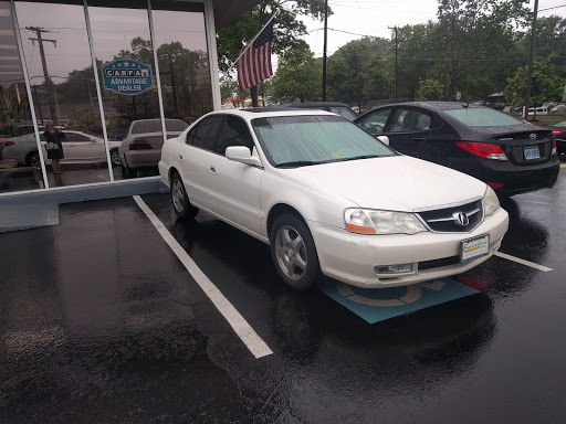 Used Car Dealer «Fairfax Motors», reviews and photos, 9909 Main Street, Fairfax, VA 22031, USA
