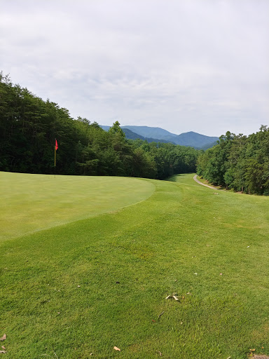 Golf Course «Gatlinburg Golf Course», reviews and photos, 520 Dollywood Ln, Pigeon Forge, TN 37863, USA