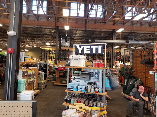 Camping Store «REI», reviews and photos, 13100 W Capitol Dr, Brookfield, WI 53005, USA