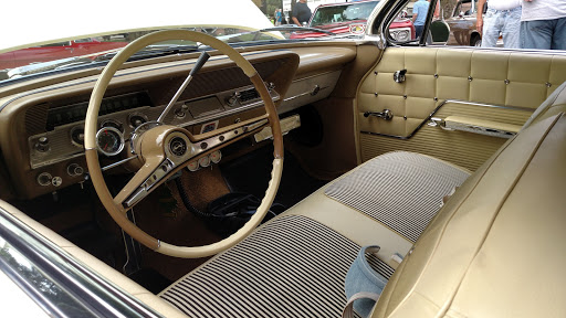 New American Restaurant «Justus Drugstore - A Restaurant», reviews and photos, 106 W Main St, Smithville, MO 64089, USA