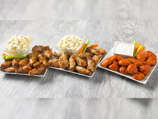 Pizza Restaurant «Round Table Pizza», reviews and photos, 2854 Mountain Blvd, Oakland, CA 94602, USA