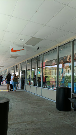 Sporting Goods Store «Nike Factory Store», reviews and photos, 1000 PA-611 #120, Tannersville, PA 18372, USA