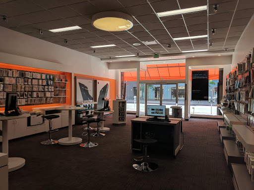 Cell Phone Store «AT&T Authorized Retailer», reviews and photos, 515 Pine Ave, Long Beach, CA 90802, USA