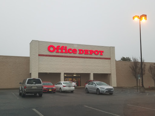 Office Depot, 2011 Walnut St, Cary, NC 27518, USA, 