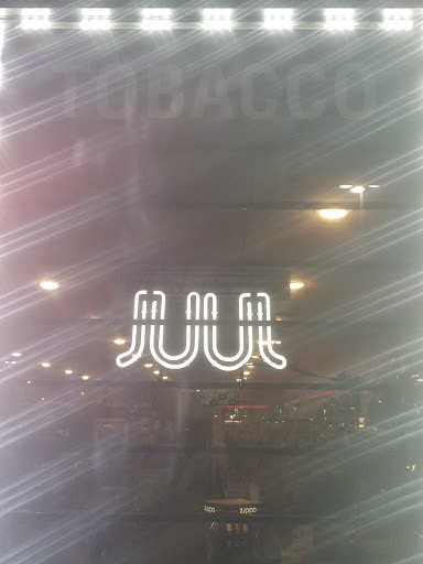 Tobacco Shop «Smoke N Chill Novelties», reviews and photos, 11150 Research Blvd #209, Austin, TX 78759, USA