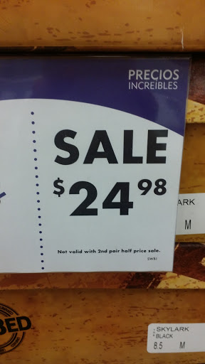 Shoe Store «Shoe Carnival», reviews and photos, 5530 E 82nd St, Castleton, IN 46250, USA