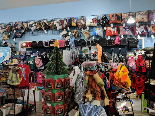 Pet Supply Store «Dog-Mania & Cats», reviews and photos, 37846 Meridian Ave, Dade City, FL 33525, USA