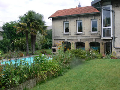 Le Clos des Boulevards : Chambre et table d'hôtes à Bordeaux