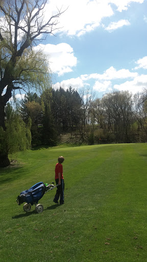 Public Golf Course «Hansen Park Golf Course», reviews and photos, 9800 Underwood Pkwy, Wauwatosa, WI 53226, USA