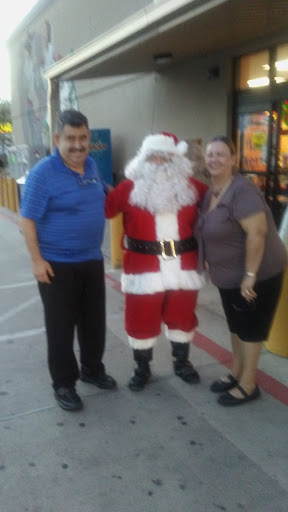 Supermarket «Tienda Fiesta Mart», reviews and photos, 210 E Davis St, Conroe, TX 77301, USA