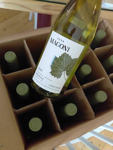 Wine Store «San Dimas Wine Shop & Tasting Room», reviews and photos, 225 W Bonita Ave, San Dimas, CA 91773, USA