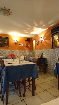 Atmosphère du Restaurant marocain La Fantasia de Marrakech à Bourgoin-Jallieu - n°1