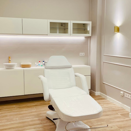 Centro Medico Estetico Ana Carabante en El Vendrell, Tarragona