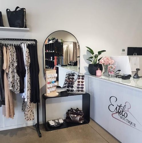 Reviews of Estilo Boutique, Lincoln, New Zealand in Lincoln - Clothing store