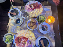 Raclette du Restaurant français Le Chalet savoyard de L'Esplanade à Bourgoin-Jallieu - n°13