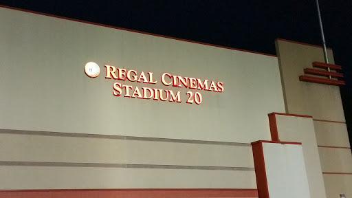 Movie Theater «Regal Cinemas Richmond Town Square 20», reviews and photos, 631 Richmond Road, Richmond Heights, OH 44143, USA