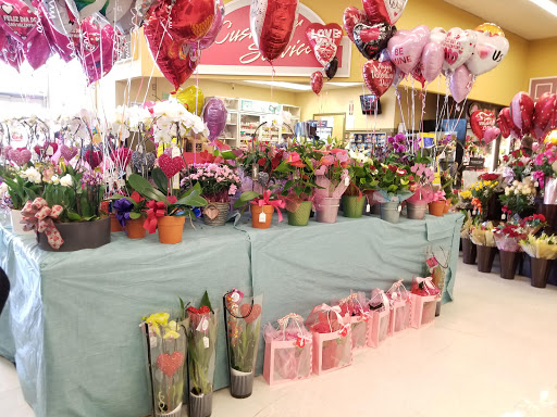 Grocery Store «Safeway», reviews and photos, 1421 Tara Hills Dr, Pinole, CA 94564, USA